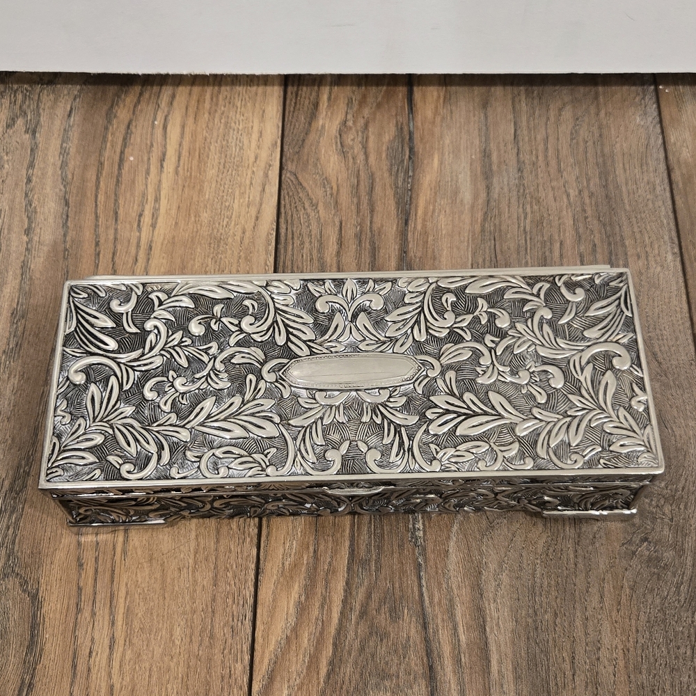 Godinger Silver Floral Jewelry Box - Picture 2 of 5